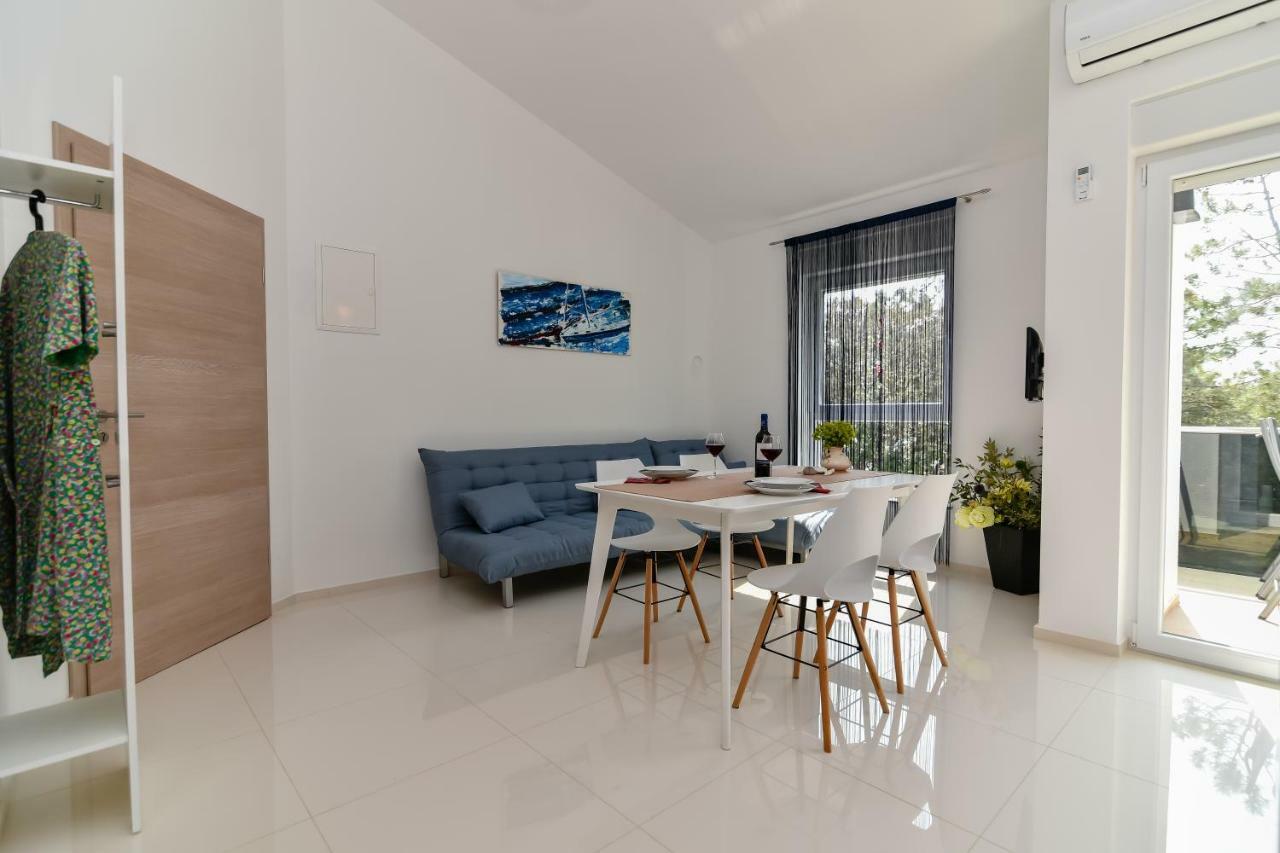 Denis Apartment Вир Экстерьер фото